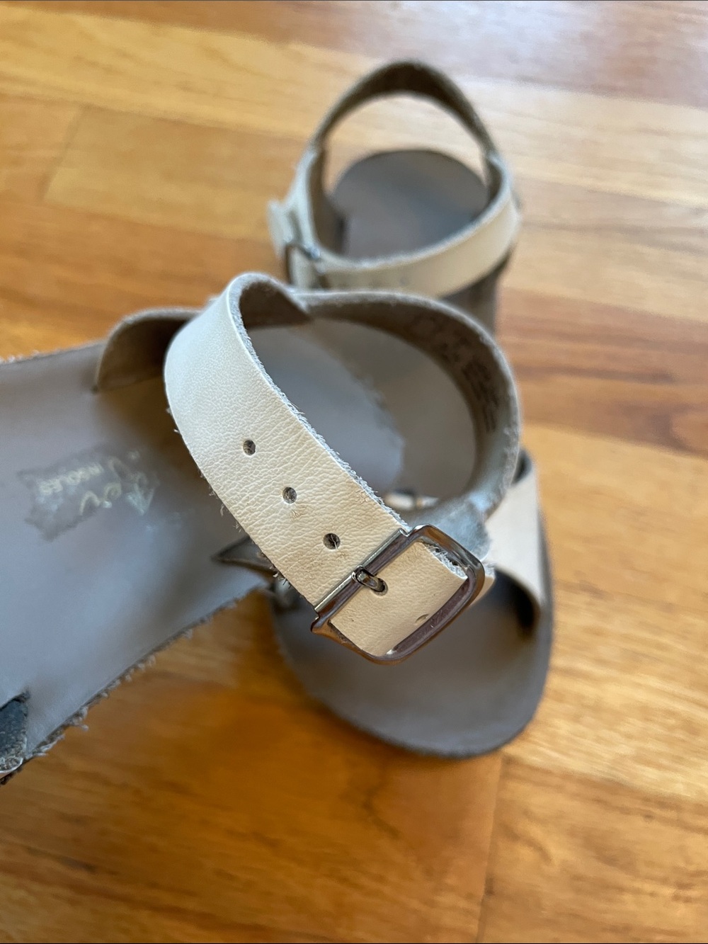 Sun-San Surfer Sandals - Picture 9 of 10